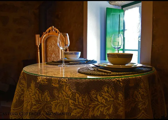 Castelo Ii Hébergement de vacances Monsanto